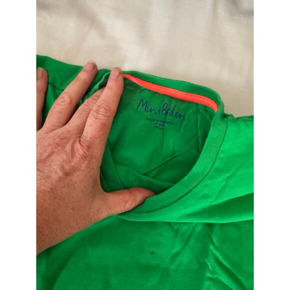 Mini Boden green prarie dog applique short  Shirt size 9-10 - Picture 2 of 3